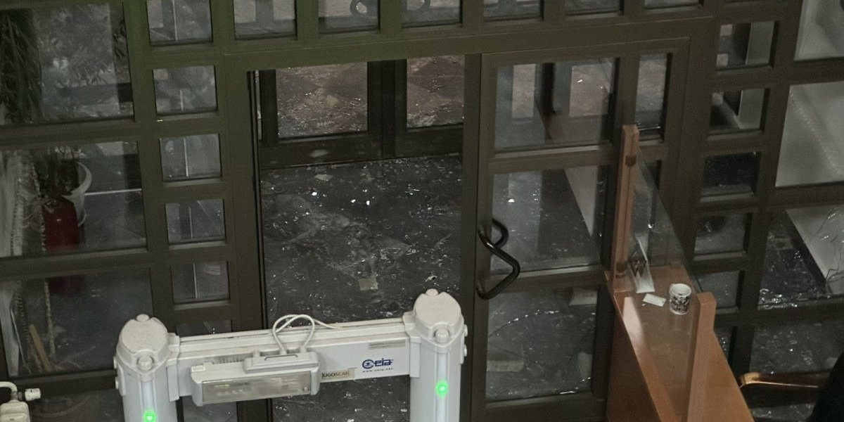 Zgrada tužilaštva uništena