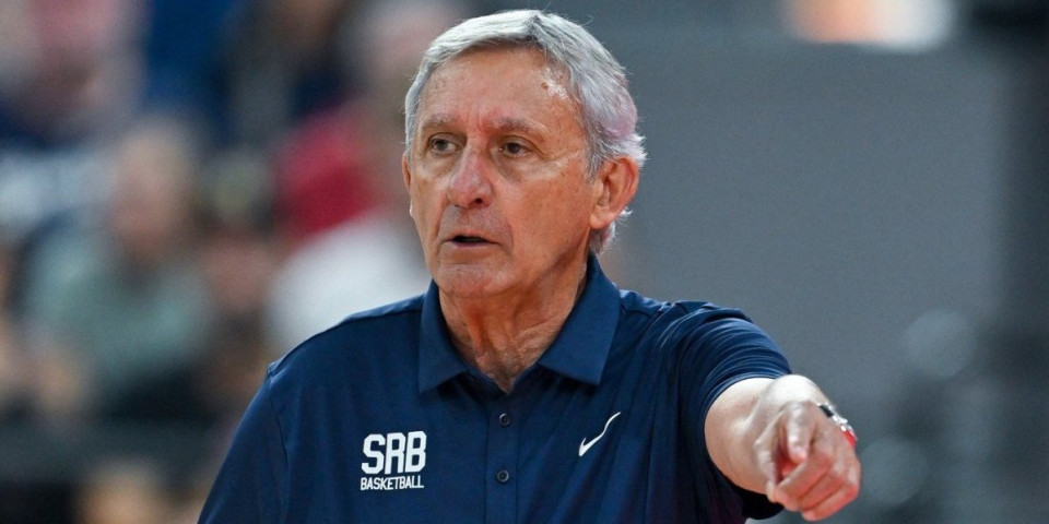 Ovde se zbrčkate... Vaso, Vasoooo - Pešićev govor obišao planetu (VIDEO)