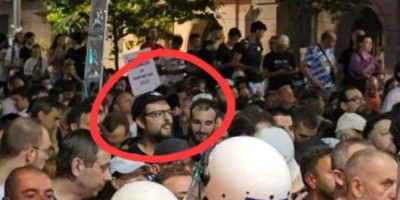 Kako nezvanično saznajemo, usvojene su žalbe Višeg javnog tužilaštva u Beogradu i određen je pritvor nasilnicima koji su prethodnih dana napadali policiju na neprijavljenim javnim skupovima.