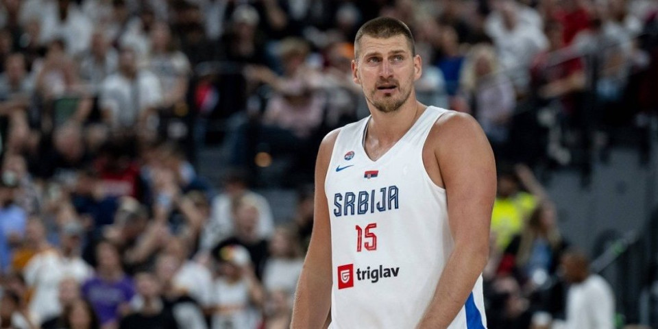 Ovaj čovek je Jokiću najveća podrška! Strah i trepet za druge, a Srbinu rame za plakanje