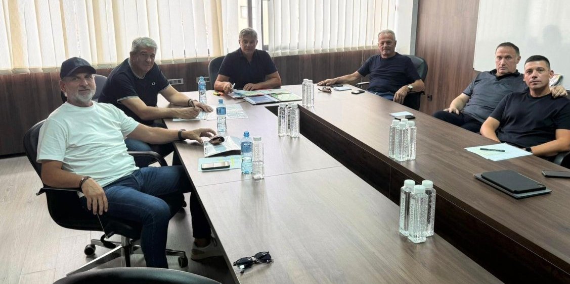 Stručni štab "orlova" održao radni sastanak pred mečeve sa Letonijom i Engleskom