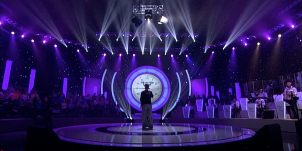 "Svi govore da volim žene": Pevačica se ošišala na ćelavo, pa izazvala buru u javnosti