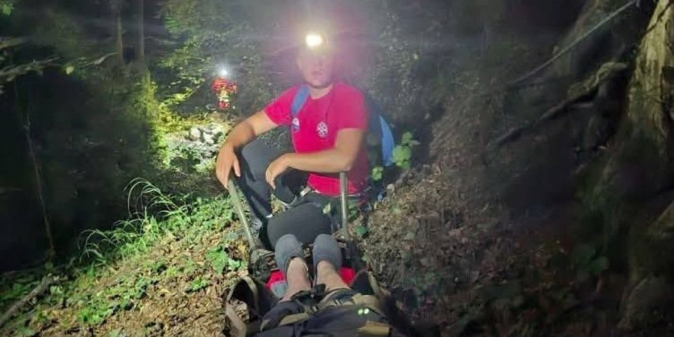 Drama na Durmitoru: Strani državljanin poslao poziv u pomoć, odmah podignut helikopter (FOTO)