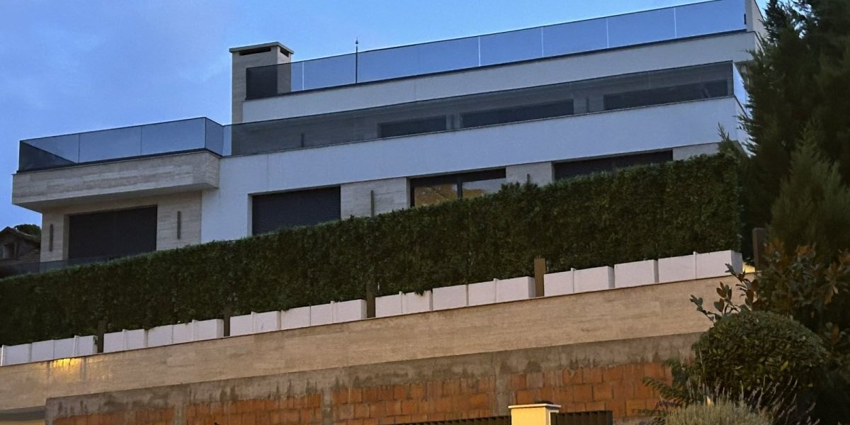 Radovi na vili Harisa Džinovića