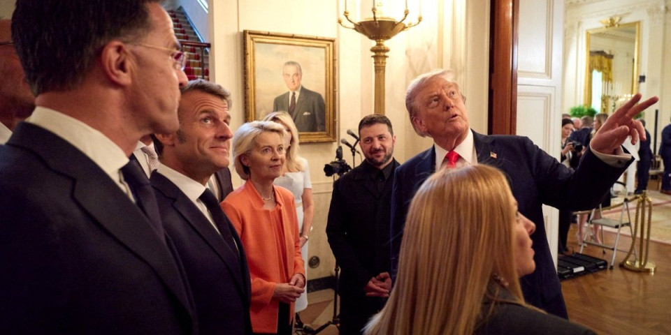 Nevidljivi gost na sastanku Zelenskog i Trampa: Bio je skriveni posmatrač, NYT otkriva detalje!