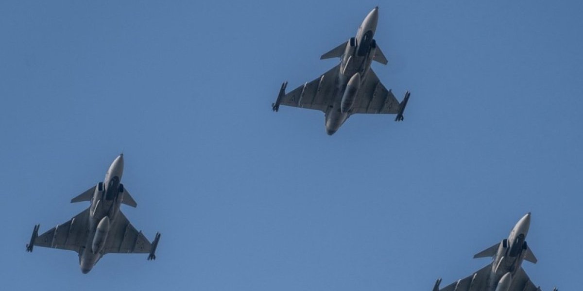 Opasna pretnja: Branićemo nebo i oružjem