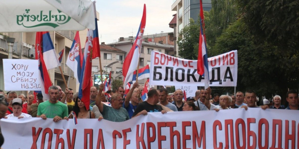 DANAS TAČNO U 18.30! Narod ustao protiv blokada, okupljanjanja u više od 75 gradova, opština i mesta širom zemlje - ovo je pravo lice Srbije!