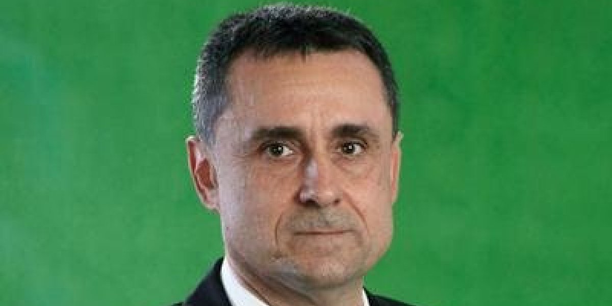 Blokaderi kamenovali poslanika SNS-a: Nenad Borović napadnut ispred kuće