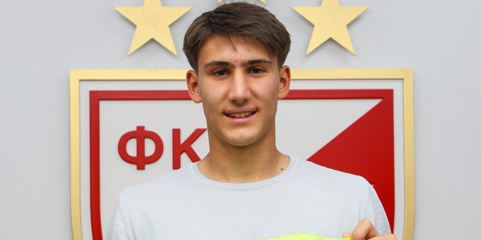 Zvezda misli na budućnost: Na "Marakani" pao važan potpis