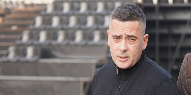 Sin mu je bio žrtva nasilja: Joksimović jednim potezom stao je na put nasilnicima, oni u trku napustili Beograd