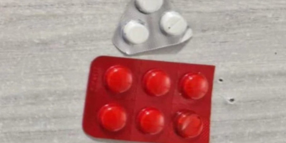 Da li je ovo "ponos" Srbije? Blokaderi pali na granici, pronađena im droga (FOTO)