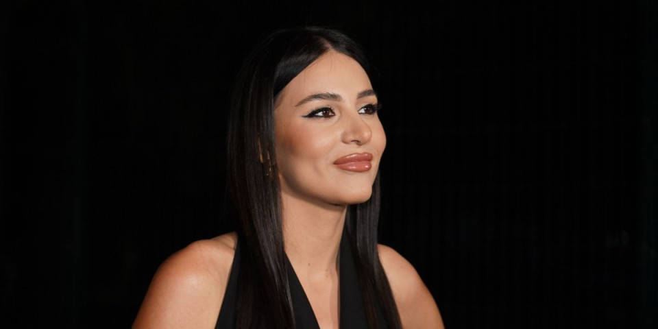 Pravo iz Španije na devojačku slavu: Anastasija podelila atmosferu iz vile na Dedinju (FOTO)