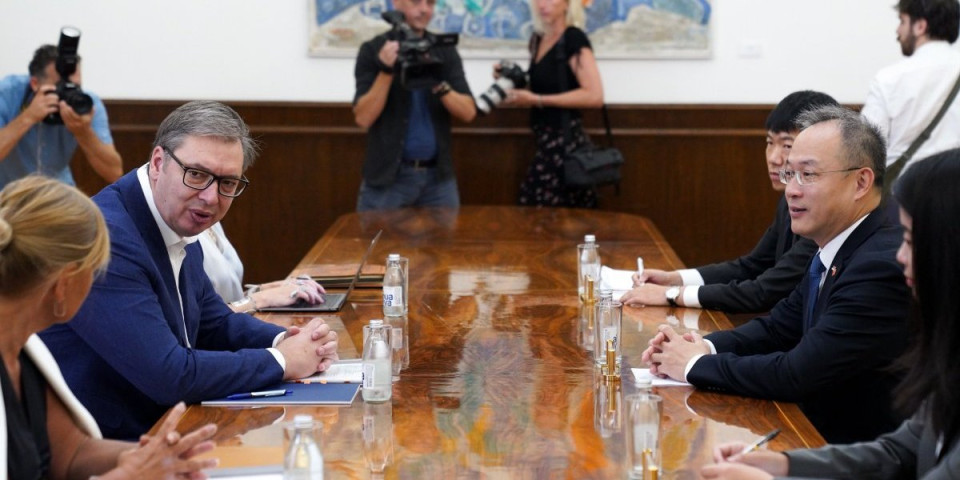 Važan susret: Aleksandar  Vučić i Li Ming zakazali sastanak u sredu