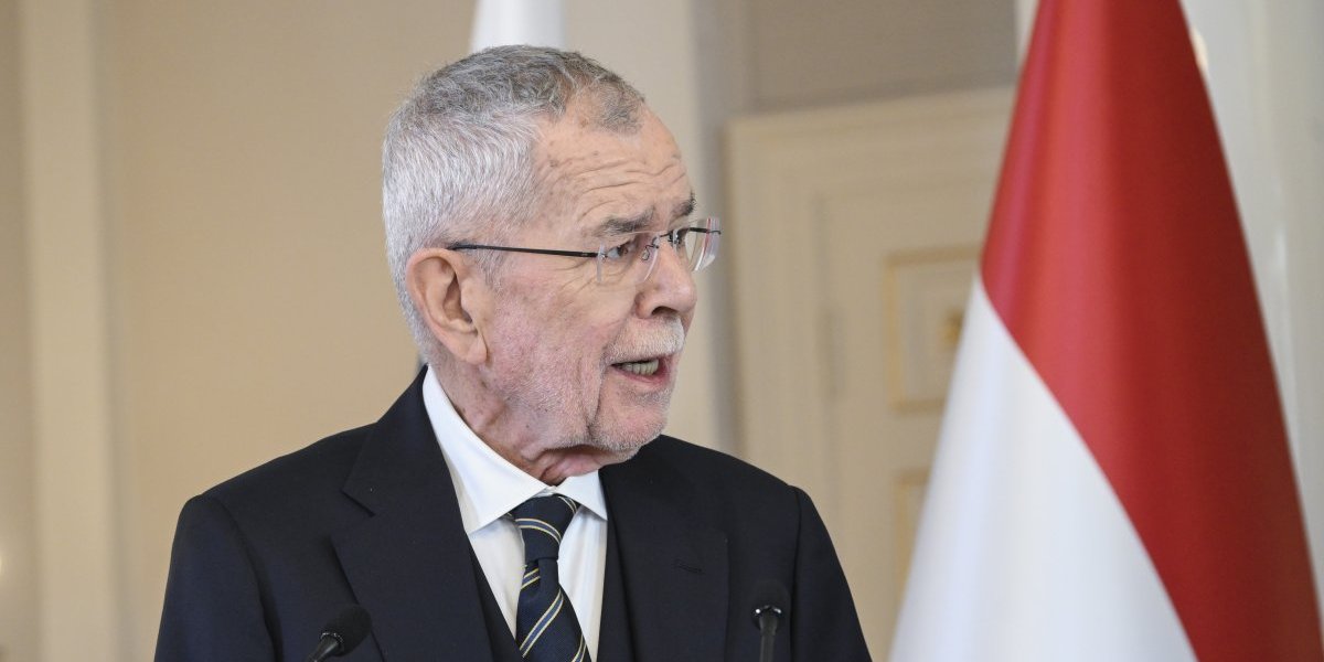 Evo koliko košta ako uvredite predsednika Austrije: Jedan tinejdžer testirao - nije se dobro proveo!