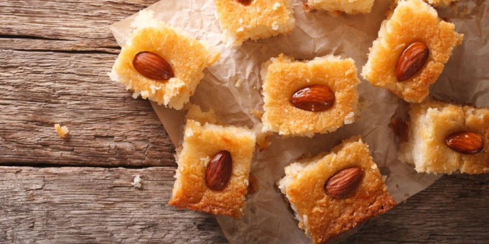 Slatka tajna Orijenta: Arapska pita koja se topi u ustima od samo 3 sastojka (FOTO)