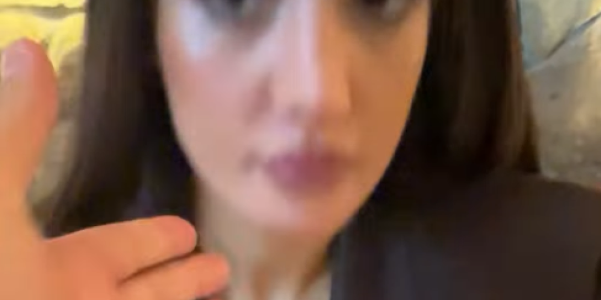 Gastoz udario Anđelu