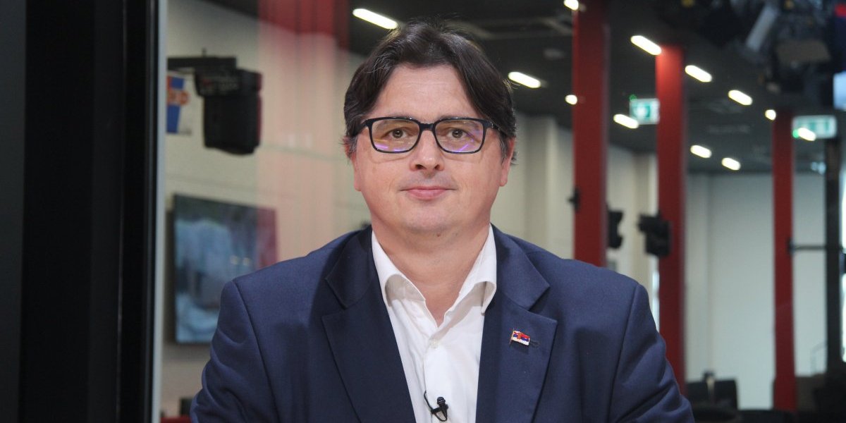 Čiji su potpisi na svakoj strani aneksa ugovora koje je usvojila Vlada i zašto tužilaštvo ćuti o tome? (FOTO)