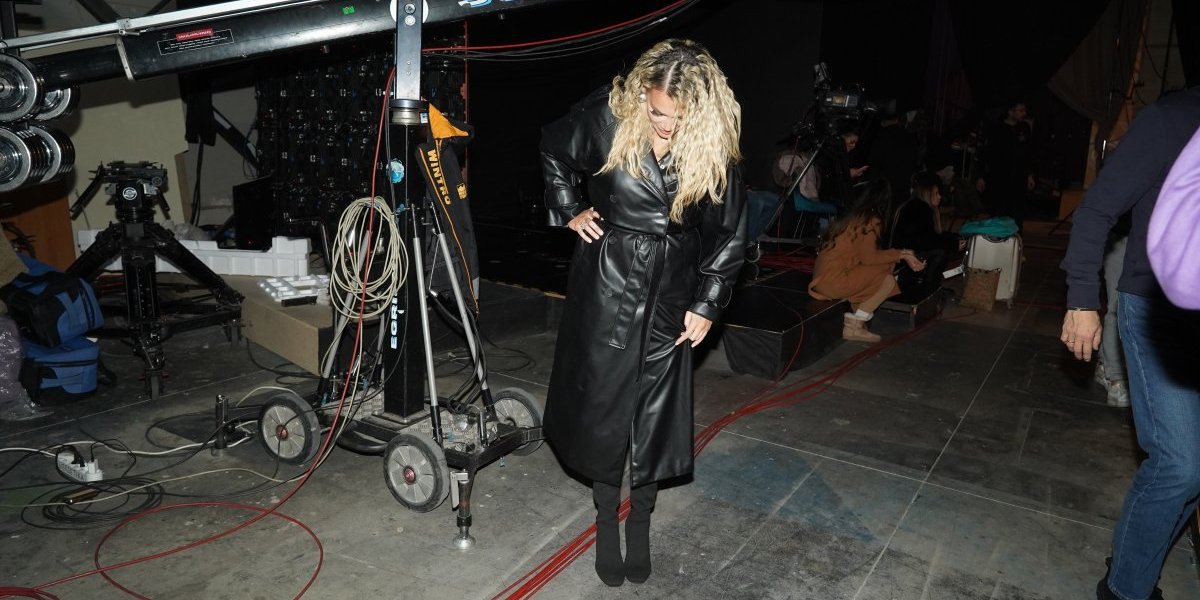 "Trulilo mi je tkivo": Pevačica zbog ovoga tri puta završila na operacionom stolu