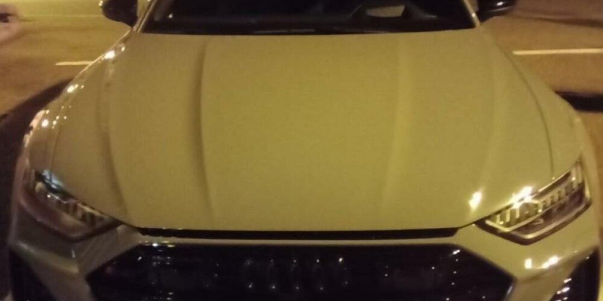 Zaplenjen "audi" sa Intepolove poternice na granici sa Crnom Gorom (FOTO)