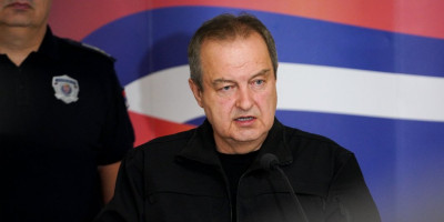 Ministar unutrašnjih poslova Ivica Dačić izjavio je večeras da se policija 1. novembra prošle godine na Železničkoj stanici u Novom Sadu bavila spasavanjem ljudi, da je sve drugo policija radila po nalogu tužilaštva, a da je na stručnjacima da definišu kako je došlo do grešaka ili sabotaže.