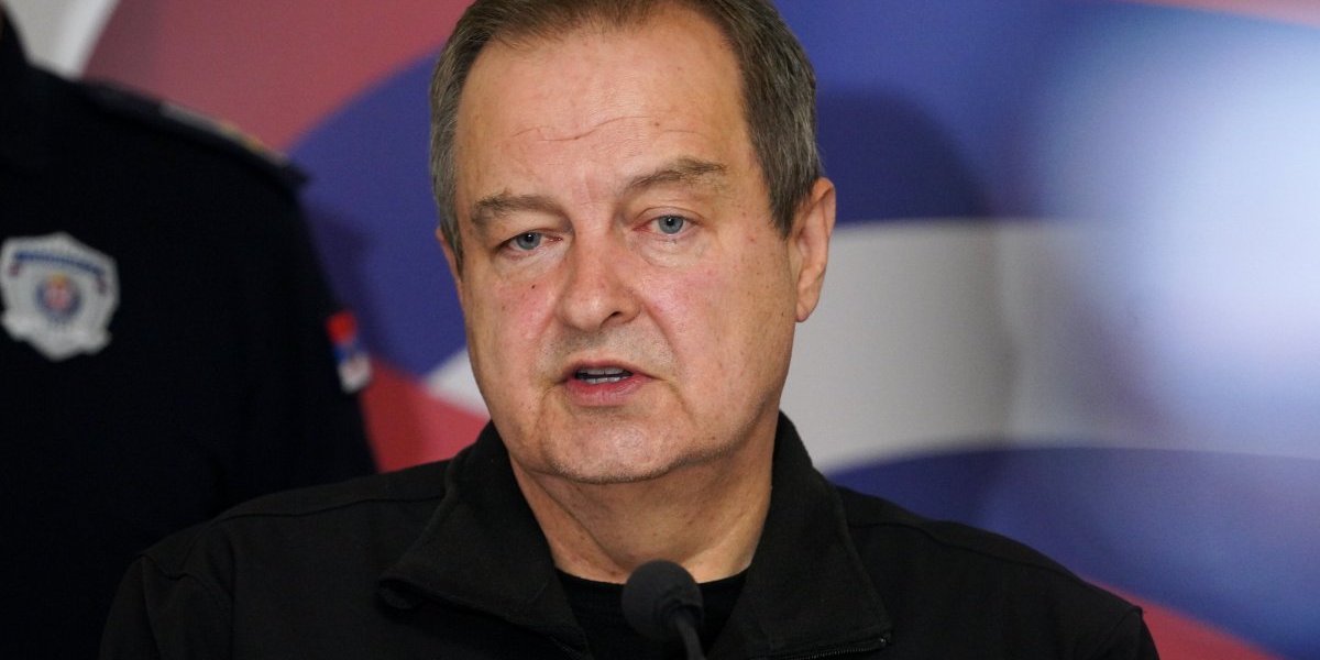 Dačić o navodnom prebijanju devojke: Informacija je lažna, ona nije bila u policiji (VIDEO)