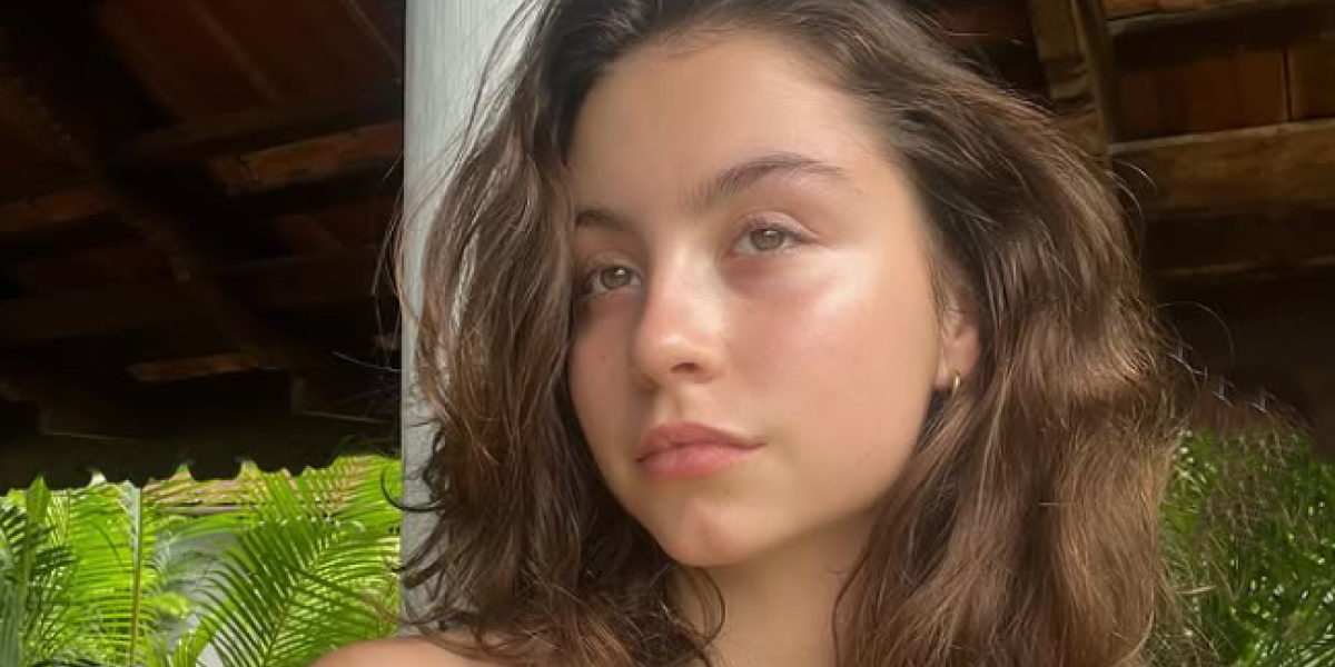 (FOTO) Ćerka Majkla Daglasa zagrmela u kupaćem: Fatalna naslednica ima 22 godine i već je sinonim za lepotu