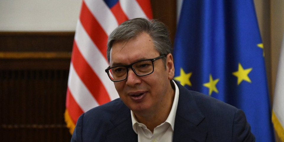 Vučić gostuje na TV Pink: Intervju sa predsednikom počinje tačno u 21 čas