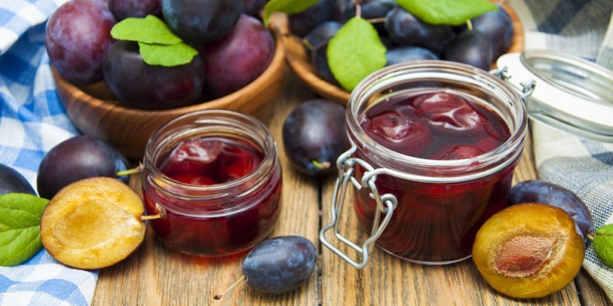 Ogulite šljive za slatko bez muke: Jednostavan trik za kojim su domaćice poludele