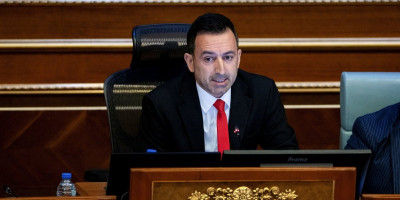 Predsednik skupštine lažne države "Kosovo" Dimalj Baša pozvao poslanike da glasaju za Nenada Rašića za potpredsednika parlamenta iz redova srpske zajednice.