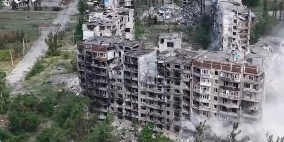 Palo komandno mesto generala Drapatija! Rusi u centru Pokrovska! Vode se krvave borbe (MAPA, VIDEO)