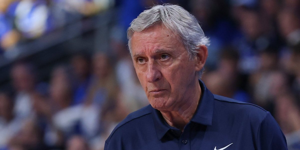 "Nikad ne dajem ostavke" - Oglasio se Pešić posle kraha na EP (VIDEO)