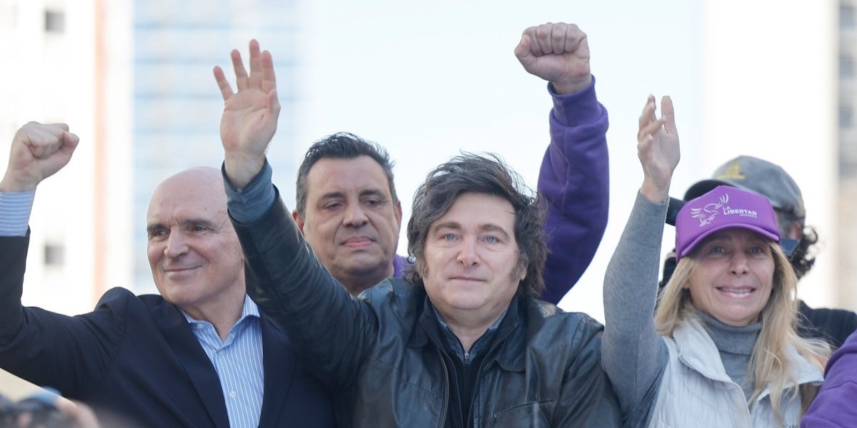 Skandal! Korupcionaška afera trese zemlju: Sumnja se da je predsednikova sestra "maznula" ozbiljnu cifru...