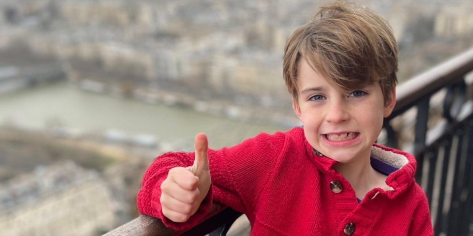"Jako zagrlite decu danas..." Potresne reči oca dečaka ubijenog u masakru u školi u Mineapolisu (VIDEO)