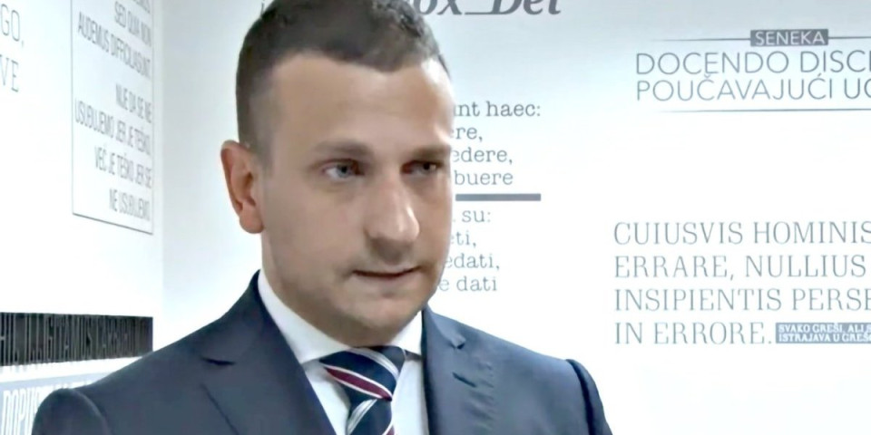 Funkciju napustio, titulu zadržao: Boris Majlat nastavio da se lažno predstavlja kao šef VTK