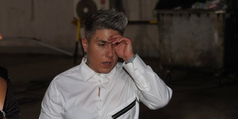 Jovana Tomić Matora udarila zabranu devojci - Napravila haos ispred zgrade Pinka