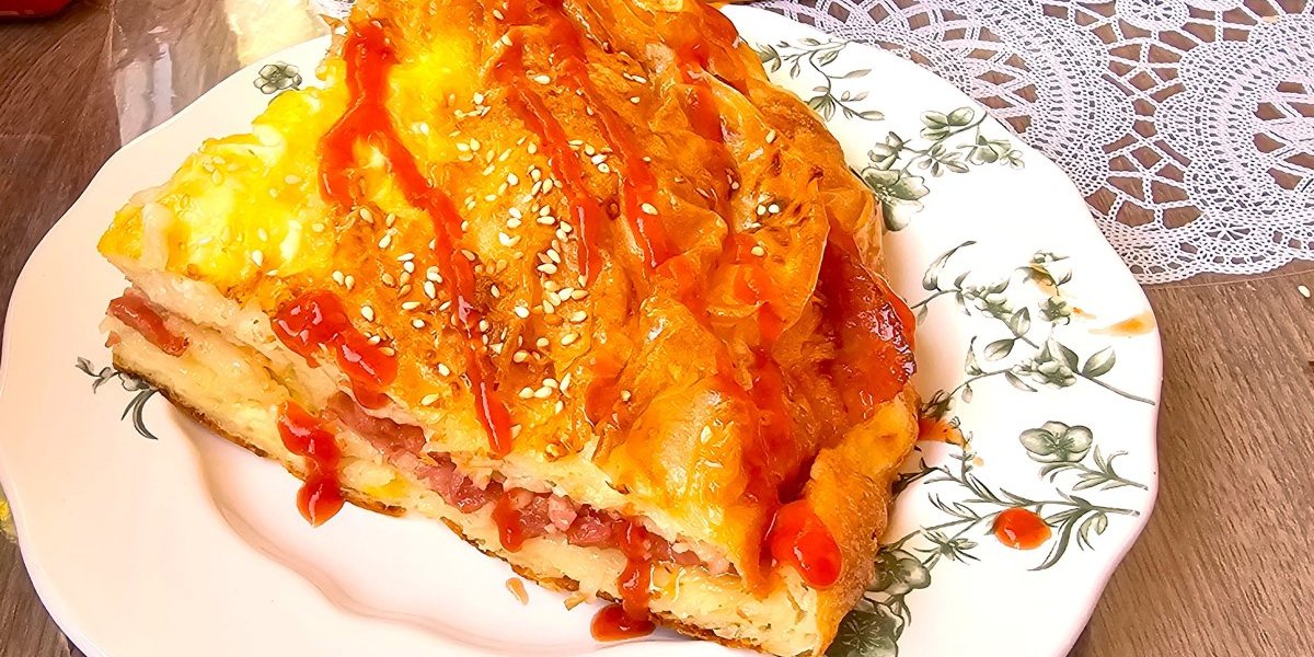 Hrskava pita sa šunkom i sirom: Bolja nego kupovna, idealna za doručak (VIDEO)