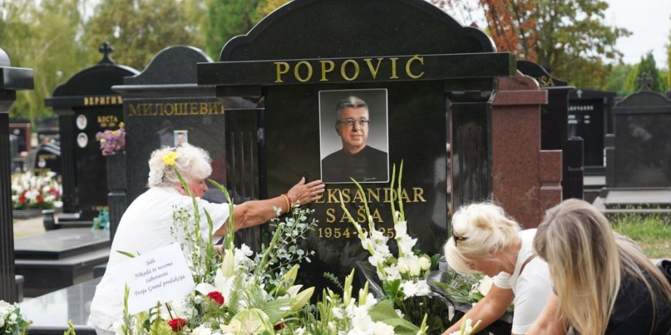 Estrada izgubila mnogo velikana u 2025. godini: Oni su nas napustili...