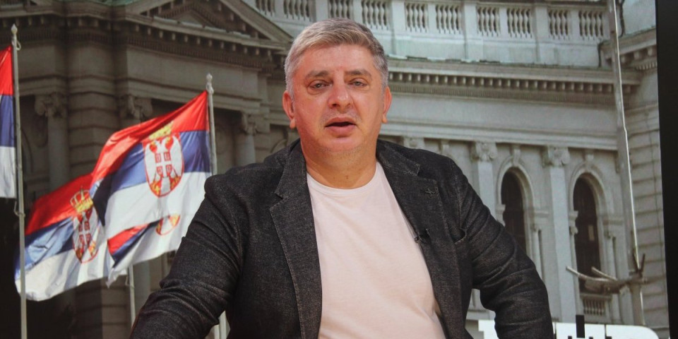 Raskrinkavanje do kosti - Tomić bez dlake na jeziku: Opozicija živi u iluziji mađarskog scenarija (VIDEO)