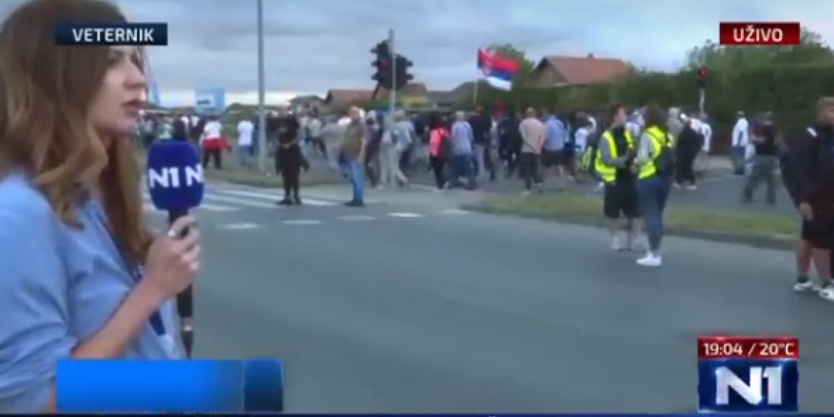 N1 priznao da je Srbija ustala protiv terora: U Novom Sadu se okupilo na hiljade građana, prolaze već više od 10 minuta (VIDEO)