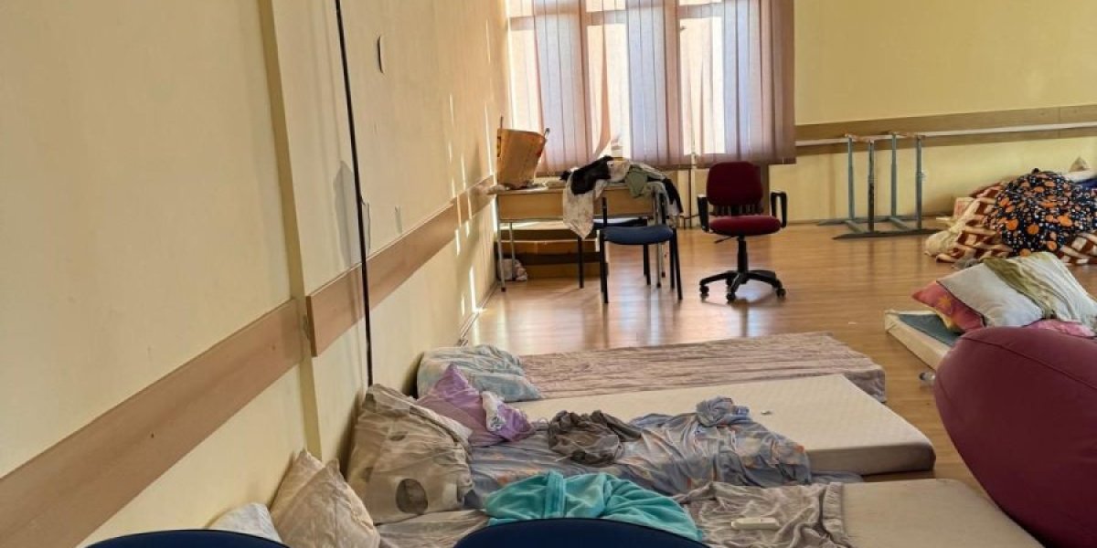 Stravičan video obišao Srbiju: Ovde su blokaderi spavali mesecima unazad - svaki svinjac izgleda urednije