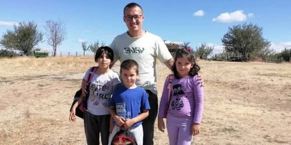 Tri đaka - puna škola: I svi dolaze iz iste kuće