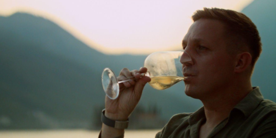 Nova muzička era! Otkriven datum prvog koncerta pevača kog svi vole, a njegova nova balada rasplakala je publiku (VIDEO)