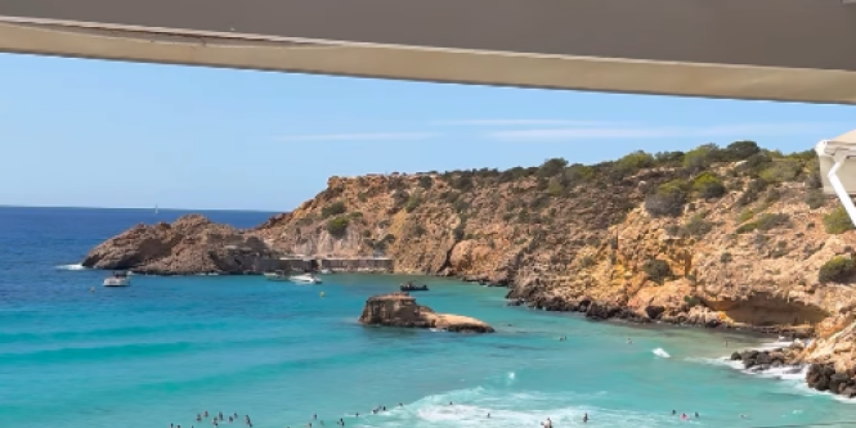 Una Čolić na Ibici