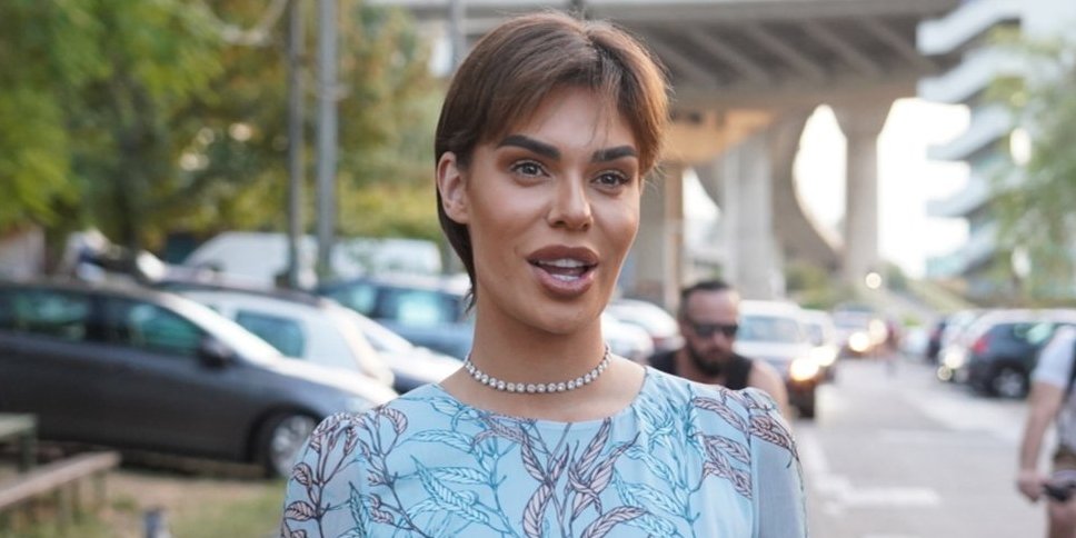 Drama u Šimanovcima - Mina se zaletela na Aneli Ahmić: Obezbeđenje hitno reagovalo