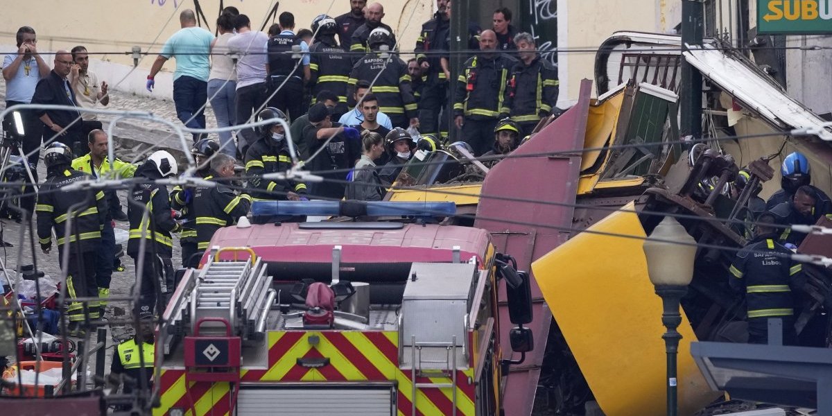 Nastradalo 15 ljudi! Horor u Lisabonu - Čuveni Elevador da Glória iskliznuo iz šina (FOTO/VIDEO)