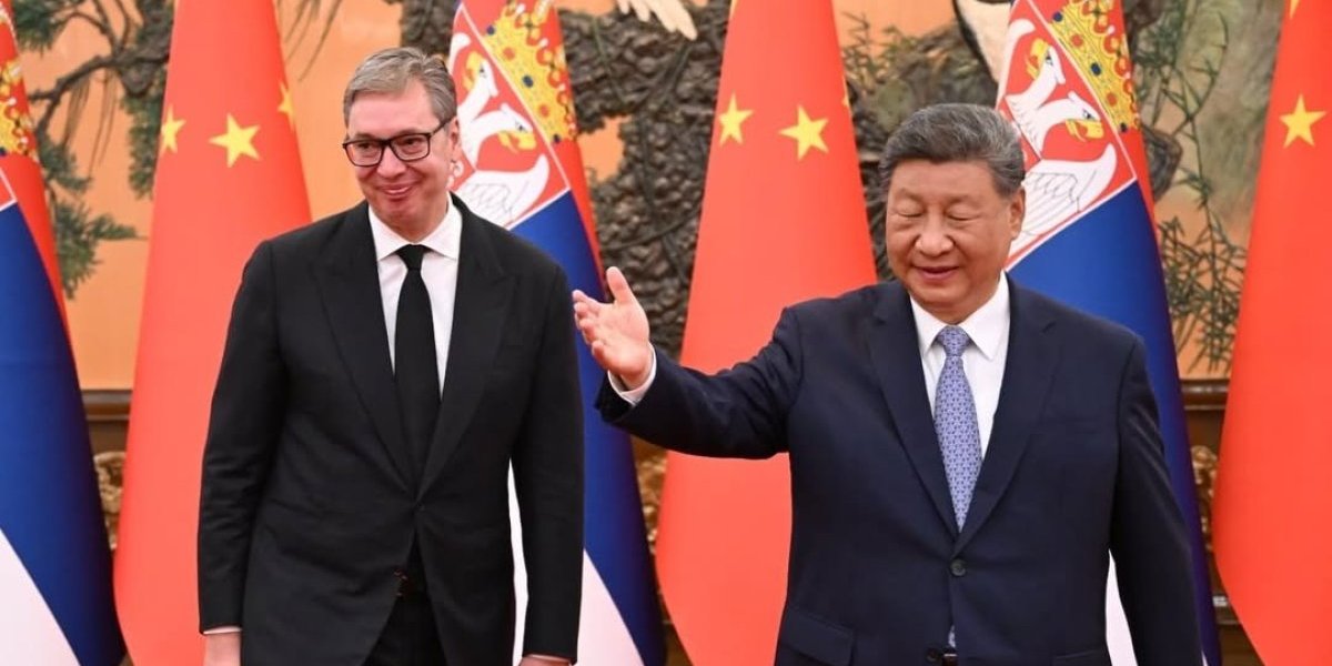 Kineski mediji kao udarnu vest objavili da su se Vučić i Si sastali!
