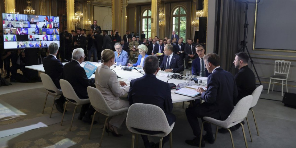 Oglasio se Zelenski: Razovarao sa Evropom u vezi sa mirovnim sporazumom sa Rusijom - Ovako stoje stvari...