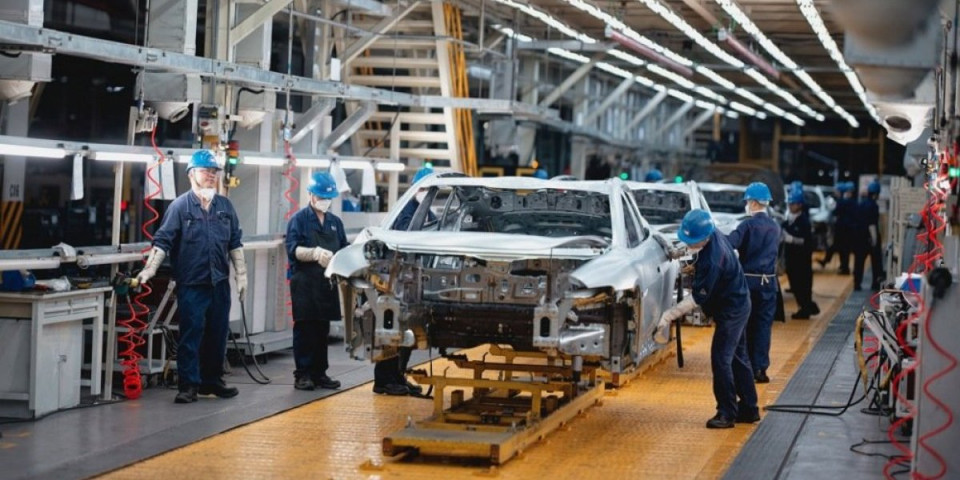 Kakav sunovrat nemačkog giganta: Ljudi gledaju i ne veruju - Izbačeni su