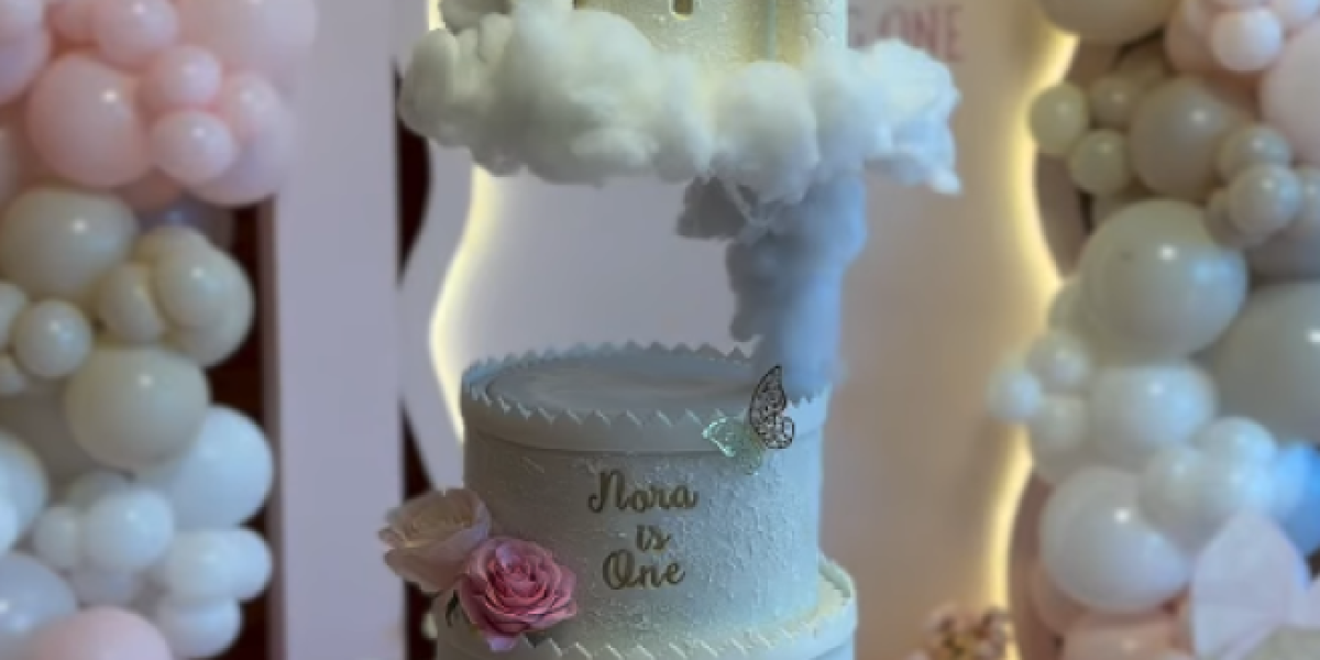 Prvi rođendan Nore Rajković