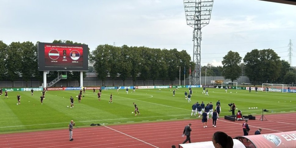 Težak skandal pred utakmicu u Rigi! Bruka organizatora, zabranili zastavu Srbije?